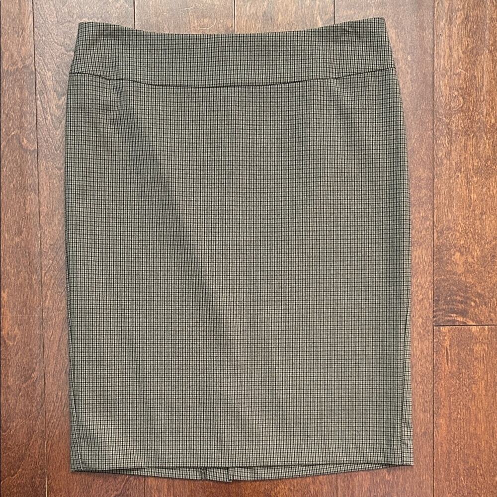 Vintage United Colors Of Benetton Plaid Checkered Pencil Skirt, Size 4